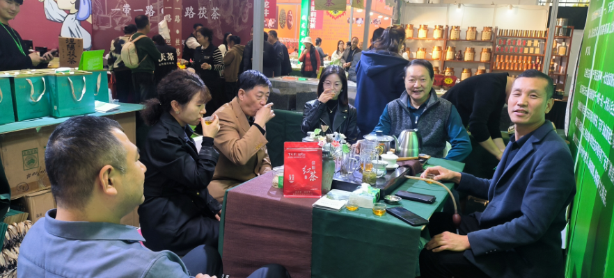 202511010041381076.jpg 202511010041381076.jpg