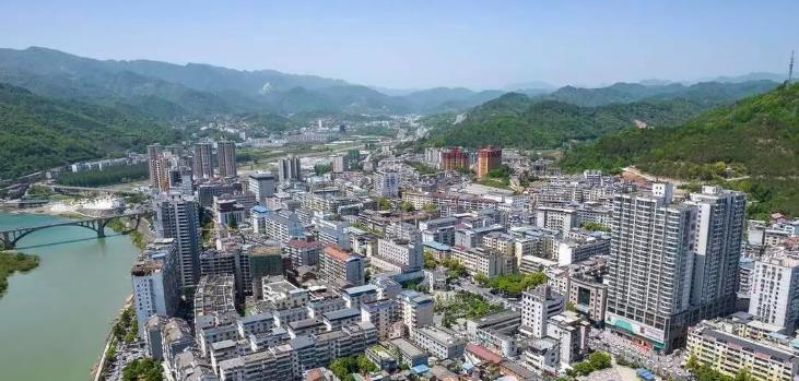 石泉縣新聯(lián)會(huì)：“四心”聚合力  同心促發(fā)展